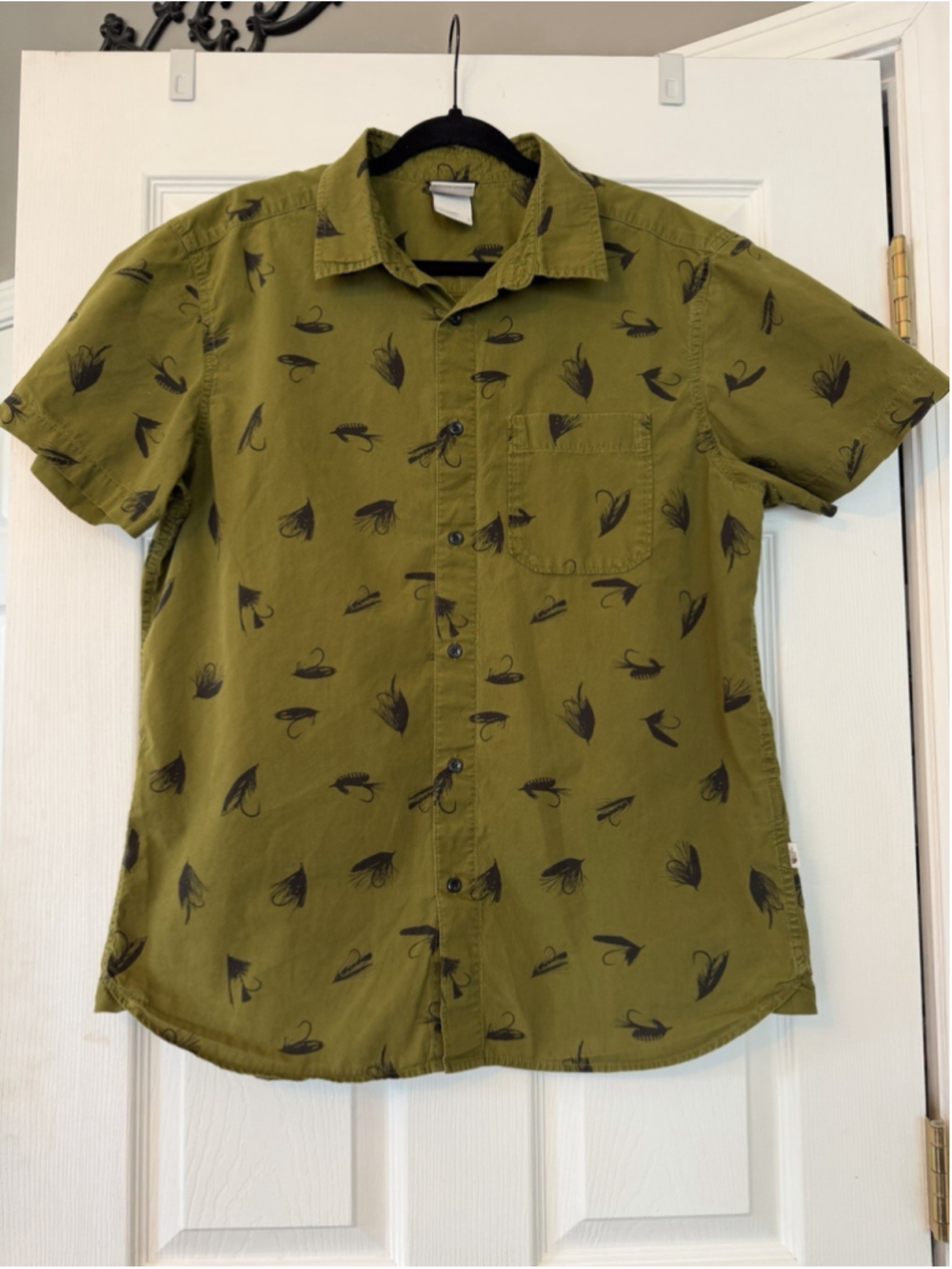 The North Face Men's Large S/S Baytrail Pattern Shirt Fly Fishing Lures Green